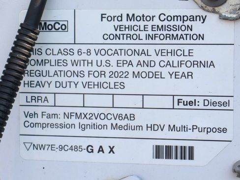 Used 2023 Ford F650 2WD Regular Cab Super Duty image 7