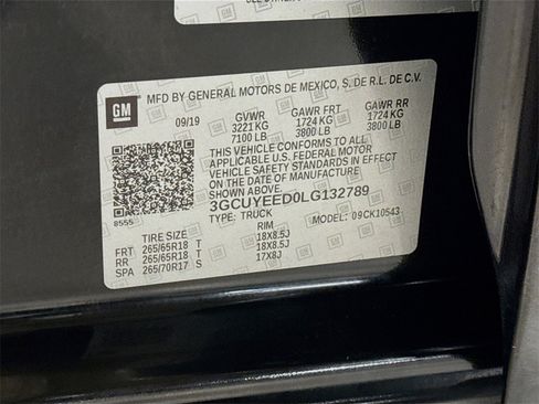 Used 2020 Chevrolet Silverado 1500 RST image 38