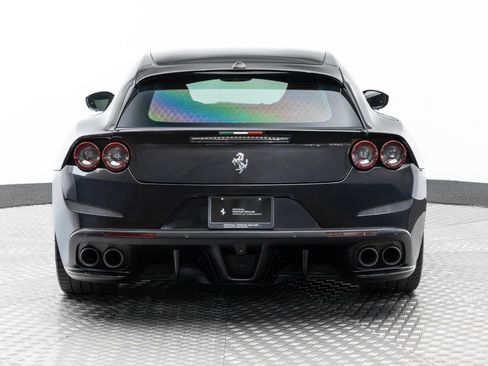 Used 2020 Ferrari GTC4Lusso T RWD image 8