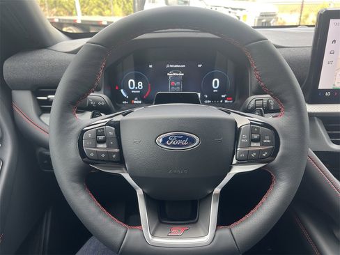 New 2026 Ford Explorer ST w/ Sun And Sound Package image 9