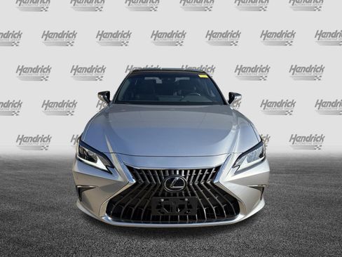 Used 2022 Lexus ES 350 w/ Premium Package FWD image 3