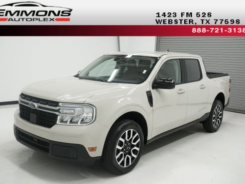 Used 2024 Ford Maverick Lariat FWD image 1