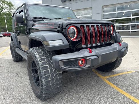 Used 2018 Jeep Wrangler Unlimited Sport AWD/4WD image 14