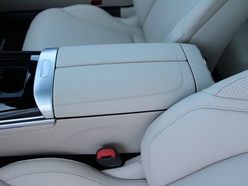 New 2026 Mercedes-Benz CLE 300 4MATIC Coupe image 21