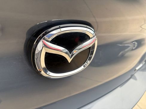 Certified 2025 MAZDA MAZDA3 s image 10