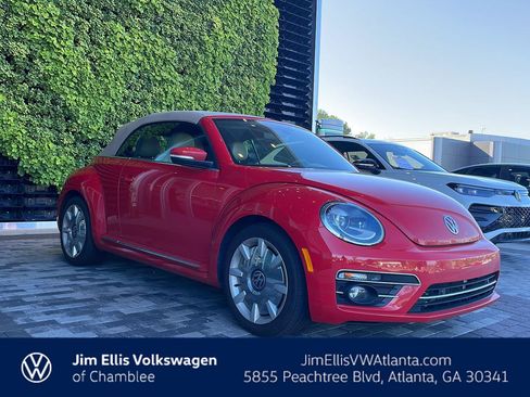 Used 2019 Volkswagen Beetle 2.0T SE w/ SE Premium Package FWD image 1