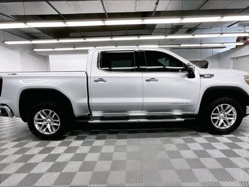 Used 2021 GMC Sierra 1500 SLT w/ SLT Premium Package AWD/4WD image 14