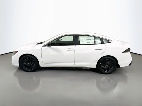 New 2026 Nissan Sentra SV w/ SV Convenience Package image 4