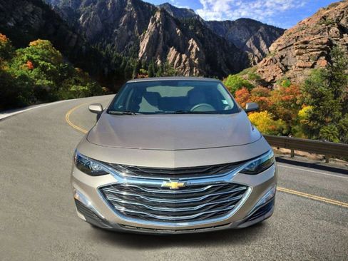 Used 2024 Chevrolet Malibu LS FWD image 6