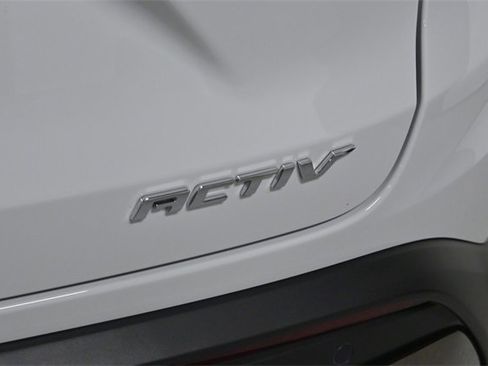 New 2025 Chevrolet Trax ACTIV w/ Driver Confidence Package image 5