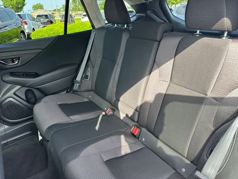 Used 2024 Subaru Outback Premium AWD/4WD image 30