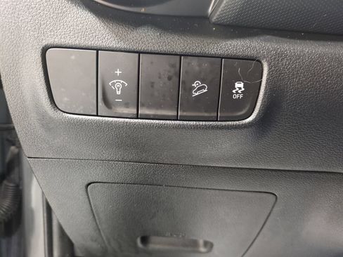 Certified 2023 Hyundai Kona SEL w/ Convenience Package AWD/4WD image 18