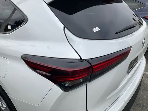 Used 2024 Toyota Highlander LE image 35