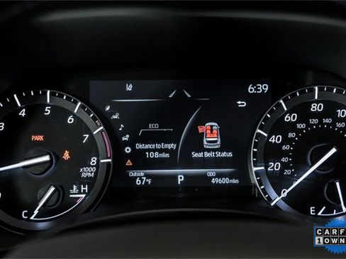 Used 2021 Toyota Highlander XLE image 17