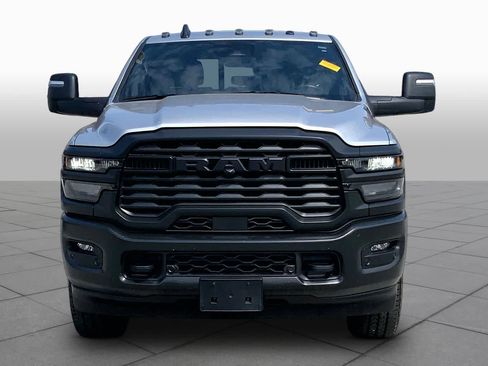 Used 2026 RAM 2500 Tradesman AWD/4WD image 4
