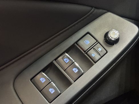 Used 2021 Toyota Avalon TRD FWD image 32