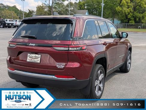 New 2025 Jeep Grand Cherokee Limited w/ MOPAR Finishing Package RWD image 6