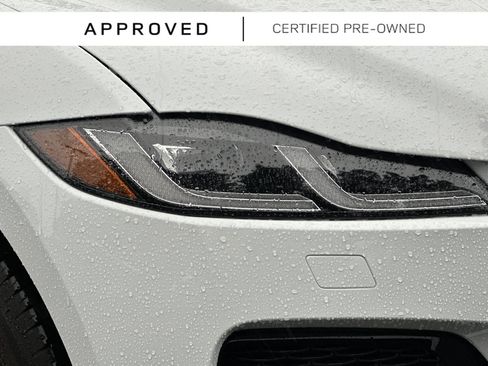 Used 2025 Jaguar F-PACE R-Dynamic S AWD/4WD image 11