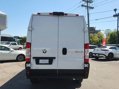 Used 2023 RAM ProMaster 2500 FWD image 5