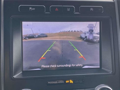 Used 2020 Ford Expedition Limited image 27