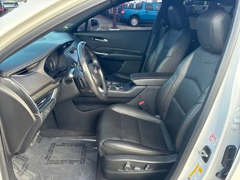 Used 2020 Cadillac XT4 Sport w/ Driver Awareness Package AWD/4WD image 18