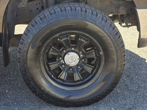 Used 2006 Ford F350 XLT image 9