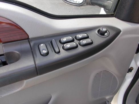 Used 2006 Ford F350 Lariat AWD/4WD image 29
