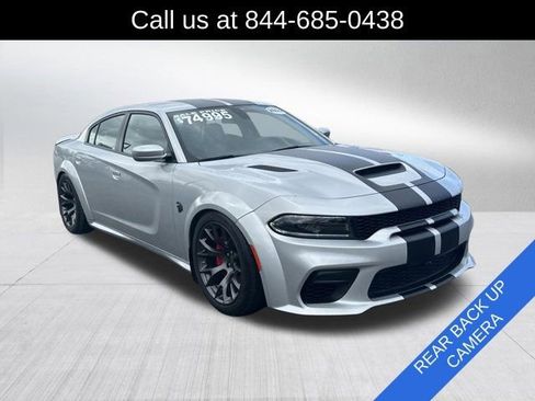 Used 2022 Dodge Charger SRT Hellcat w/ Harman/Kardon Audio Group image 3