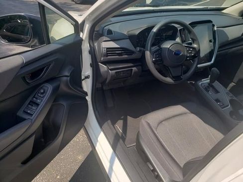 Used 2024 Subaru Crosstrek 2.0i Premium image 10