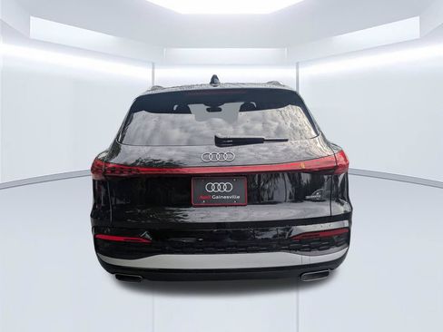 Used 2025 Audi Q5 Premium Plus w/ Premium Plus AWD/4WD image 5