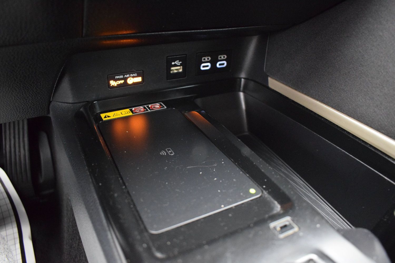 Used 2025 Toyota Camry LE FWD image 15