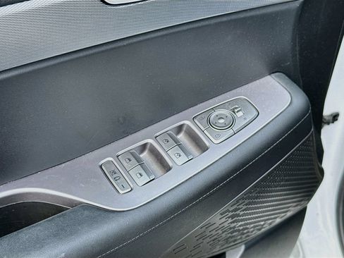 Used 2021 Hyundai Palisade SEL w/ Convenience Package AWD/4WD image 17