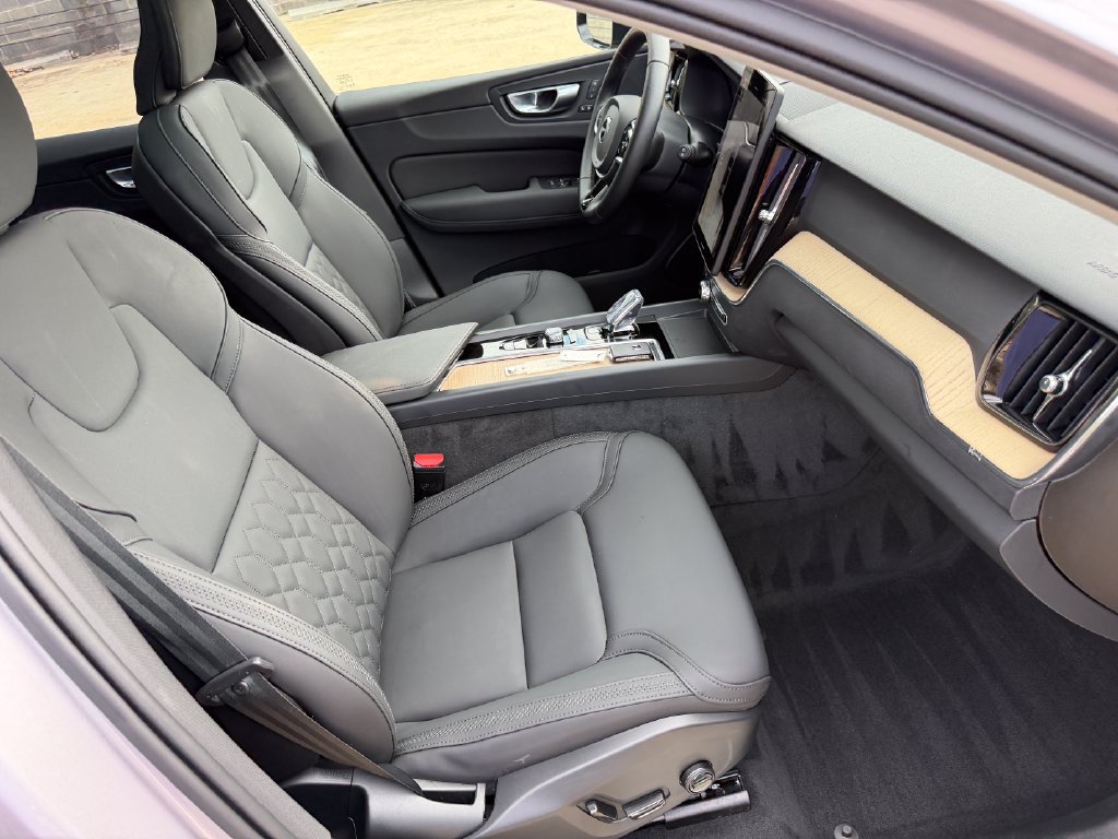 Certified 2026 Volvo XC60 B5 Plus AWD/4WD image 26