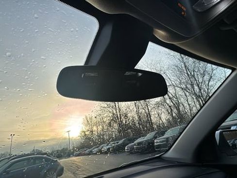 Used 2024 Chevrolet Equinox LT image 26