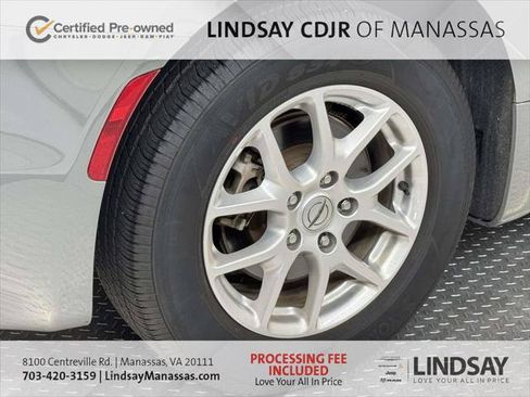 Certified 2023 Chrysler Pacifica Touring-L FWD image 14