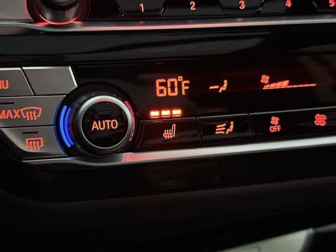 Used 2020 BMW X3 xDrive30i w/ Convenience Package AWD/4WD image 36