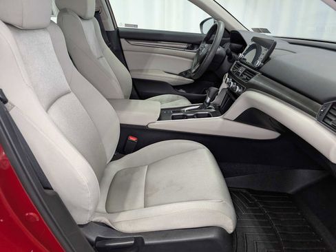 Used 2018 Honda Accord LX image 38