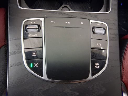 Used 2020 Mercedes-Benz GLC 300 image 16