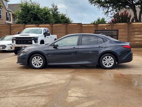Used 2026 Toyota Camry LE FWD image 12