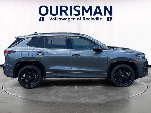 New 2026 Volkswagen Tiguan SE R-Line AWD/4WD image 7