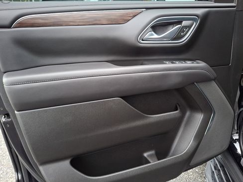 Used 2023 Chevrolet Tahoe LS image 13