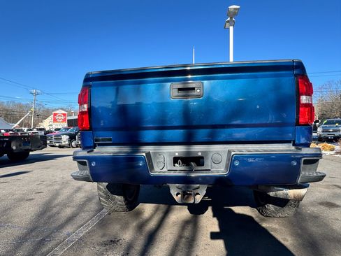 Used 2016 GMC Sierra 2500 Denali w/ Duramax Plus Package image 9