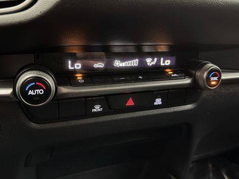 Used 2023 MAZDA CX-30 AWD 2.5 S w/ Select Package image 22