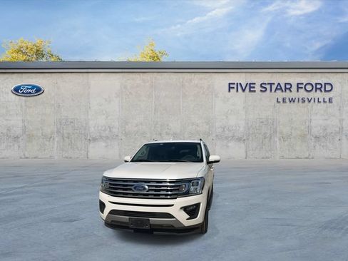 Used 2018 Ford Expedition XLT w/ Equipment Group 202A RWD image 3