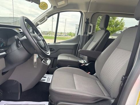 Used 2024 Ford Transit 350 XLT RWD image 18
