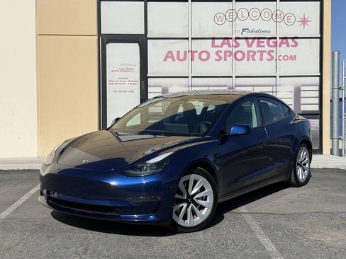 Used 2023 Tesla Model 3 Long Range AWD/4WD image 4