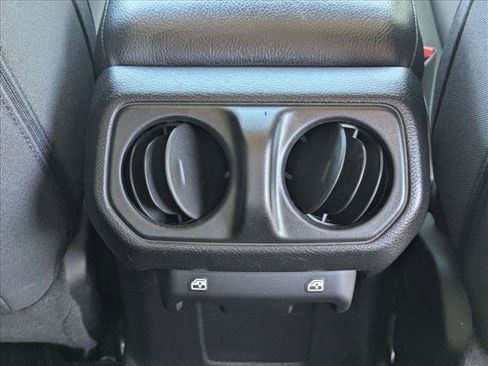 Used 2020 Jeep Gladiator Sport w/ Quick Order Package 24S AWD/4WD image 16