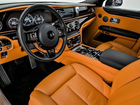 Used 2022 Rolls-Royce Ghost image 20