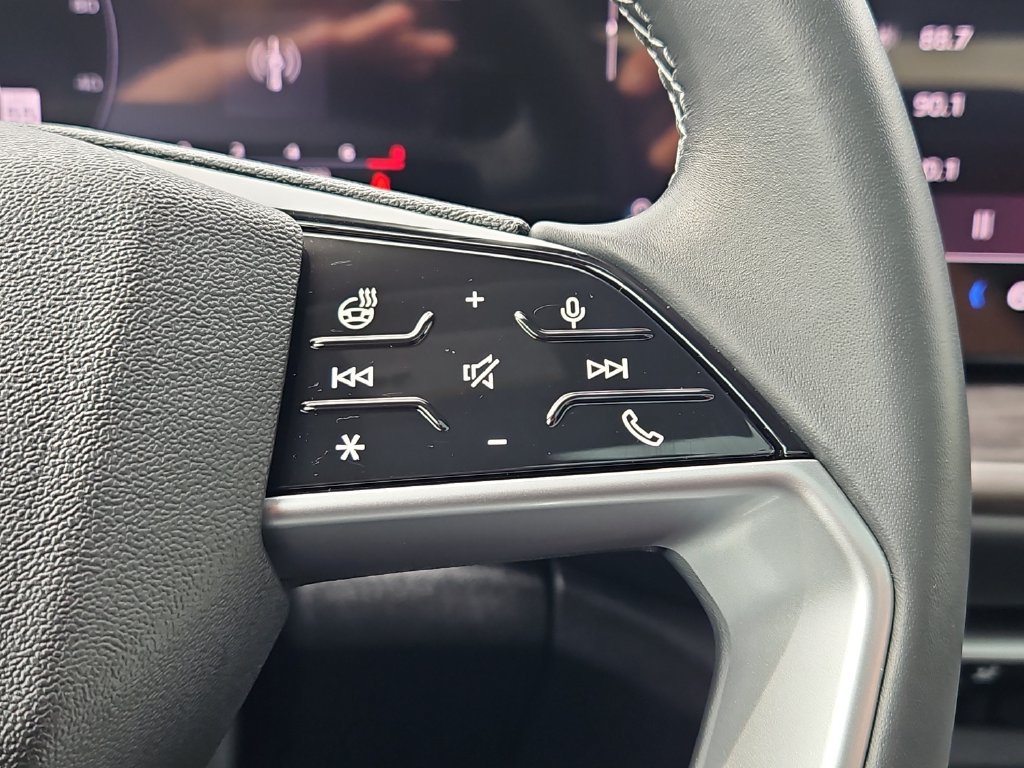 Certified 2025 Audi Q5 Premium AWD/4WD image 29