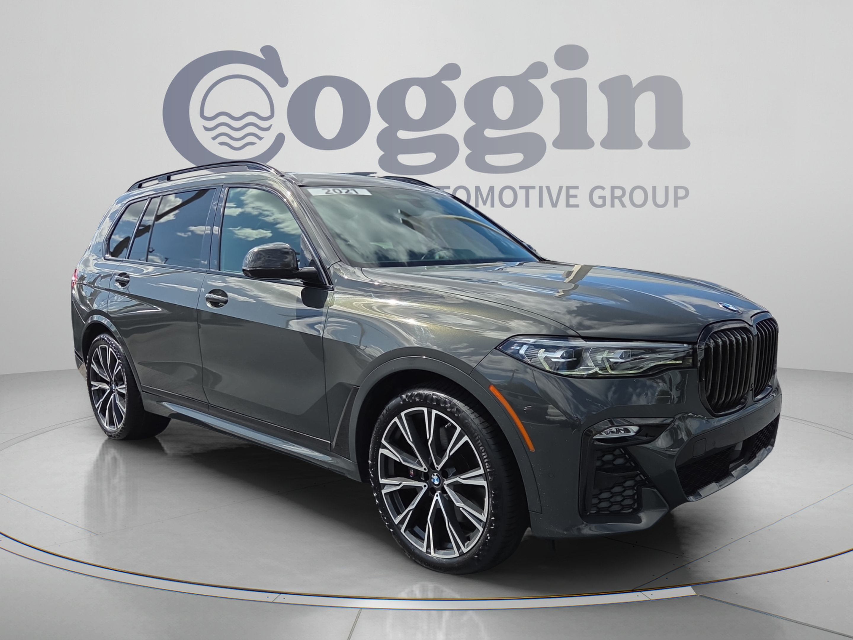 Used 2021 BMW X7 xDrive40i w/ M Sport Package AWD/4WD image 7
